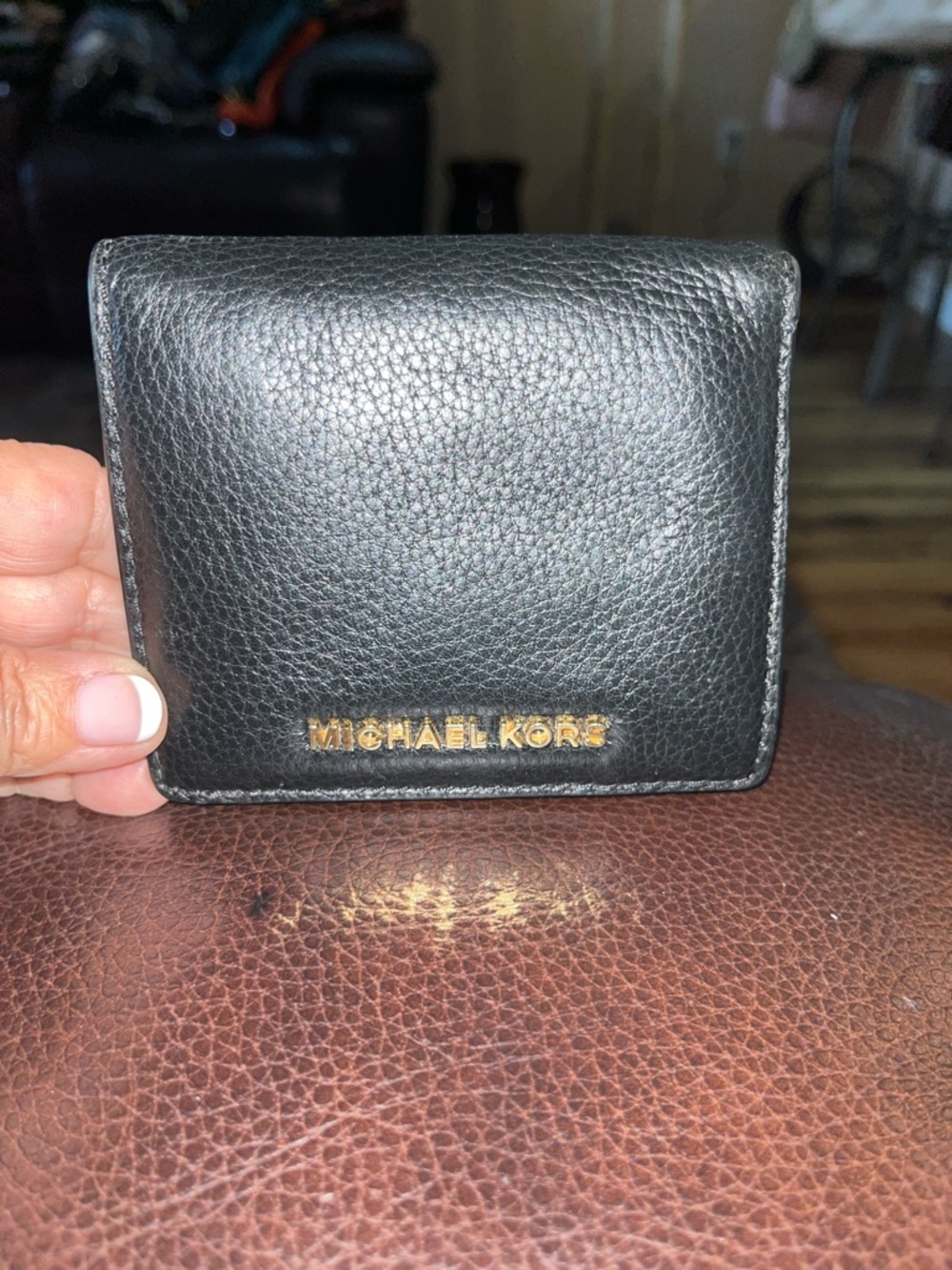EUC Authentic Michael Kors Pebbled Leather Wallet